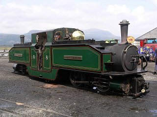 In 2004 looking fairly worn again