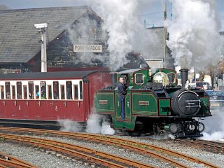 And after repaint, leaving on its first service on Good Friday 2008