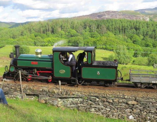 Heading for Rhiw Goch