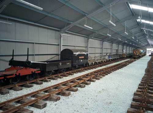 Slate and bolster wagons