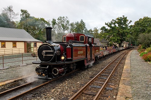 202210 Merddin Emrys Slates Minffordd SM