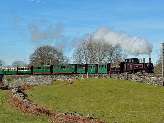 Taliesin on the Vintage Train on Gwyndy Bank