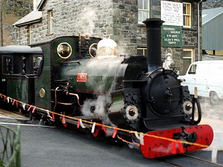 Starring in 1st passenger train to Blaenau Ffestiniog (though a special) 23rd May 1982 Driver Allan Garraway -  Photo N Bond