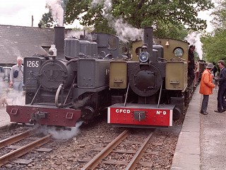 Mountaineer and sister loco at Minffordd
